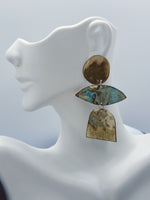 Load image into Gallery viewer, Delight Earrings
