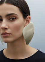 Load image into Gallery viewer, Delight Earrings
